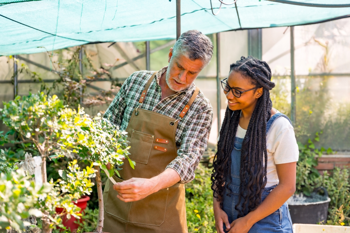 12 Ways Your Local Extension Service Can Help With Your Lawn and Garden