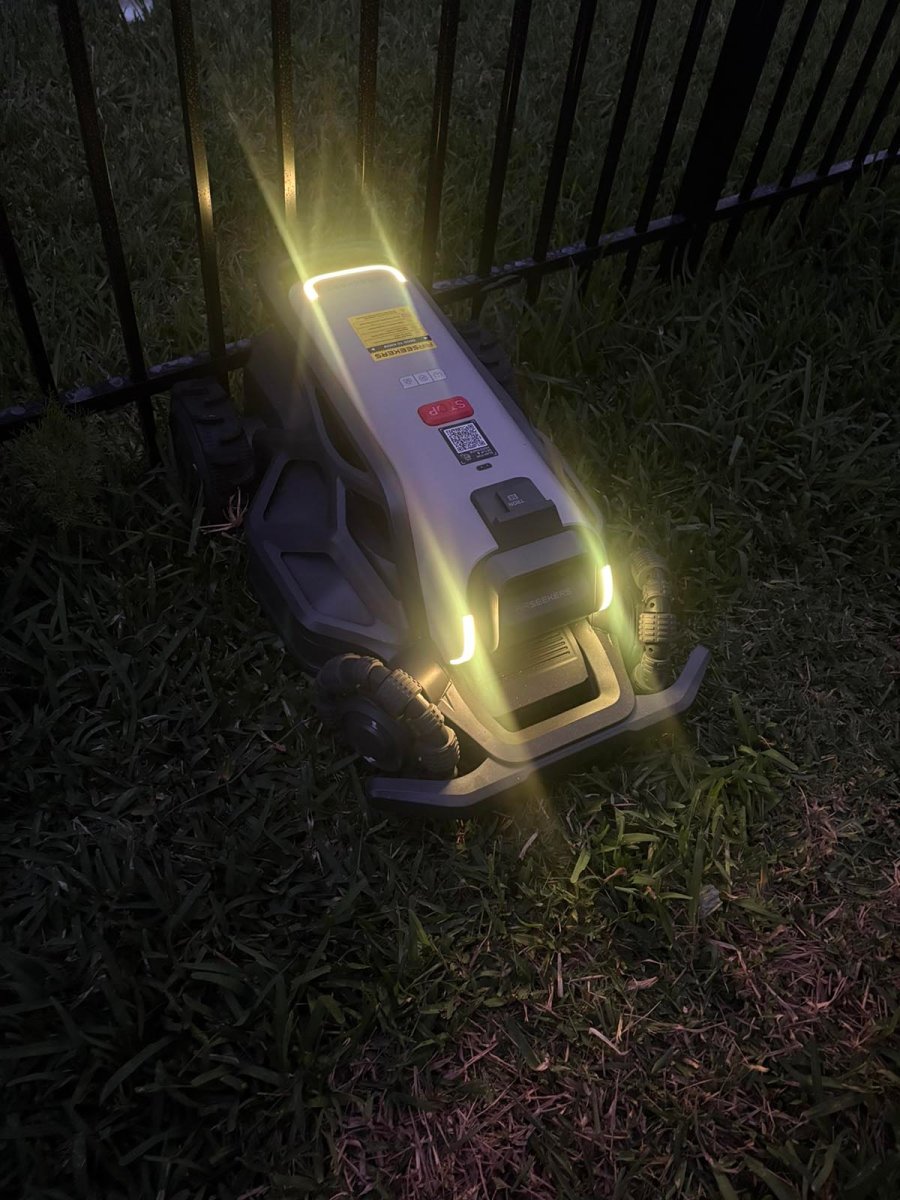 Airseekers Tron SE DS_02