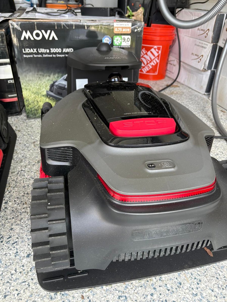 MOVA Lidax Ultra 3000 AWD 01
