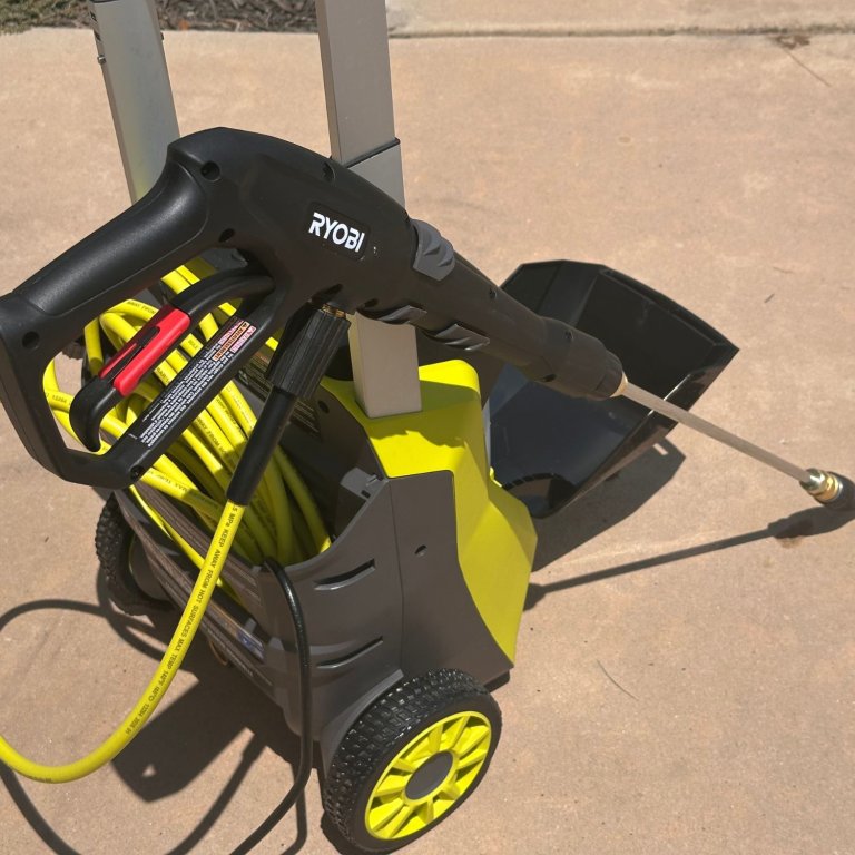 Ryobi Pressure Washer Close-up