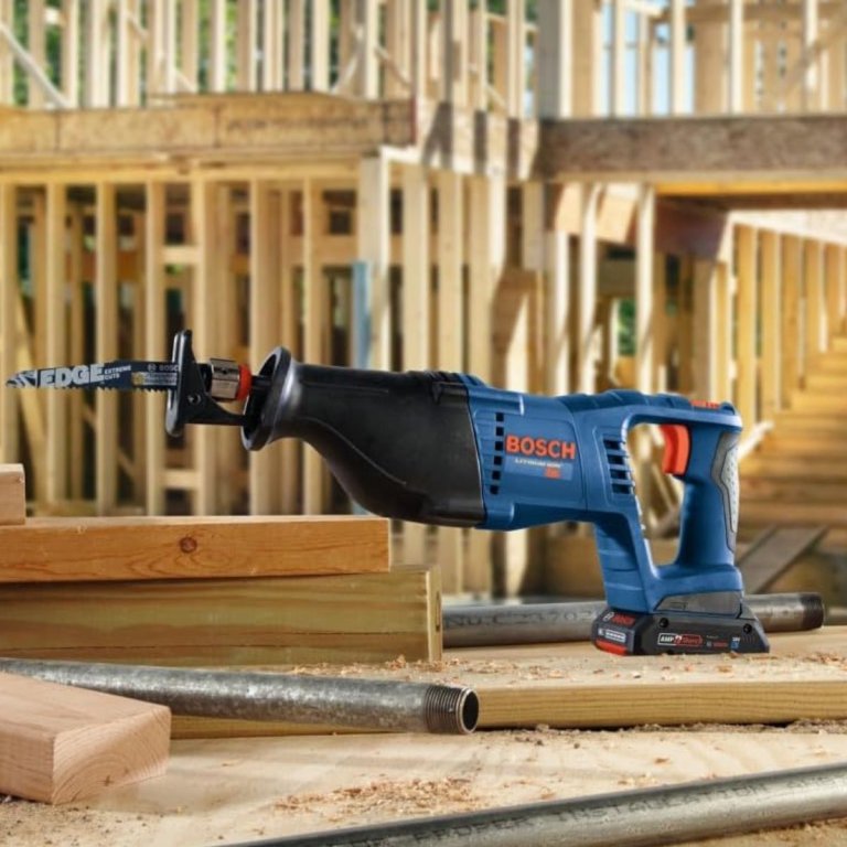 BOSCH CRS180B 18V 1-18 In. D-Handle Reciprocating Saw