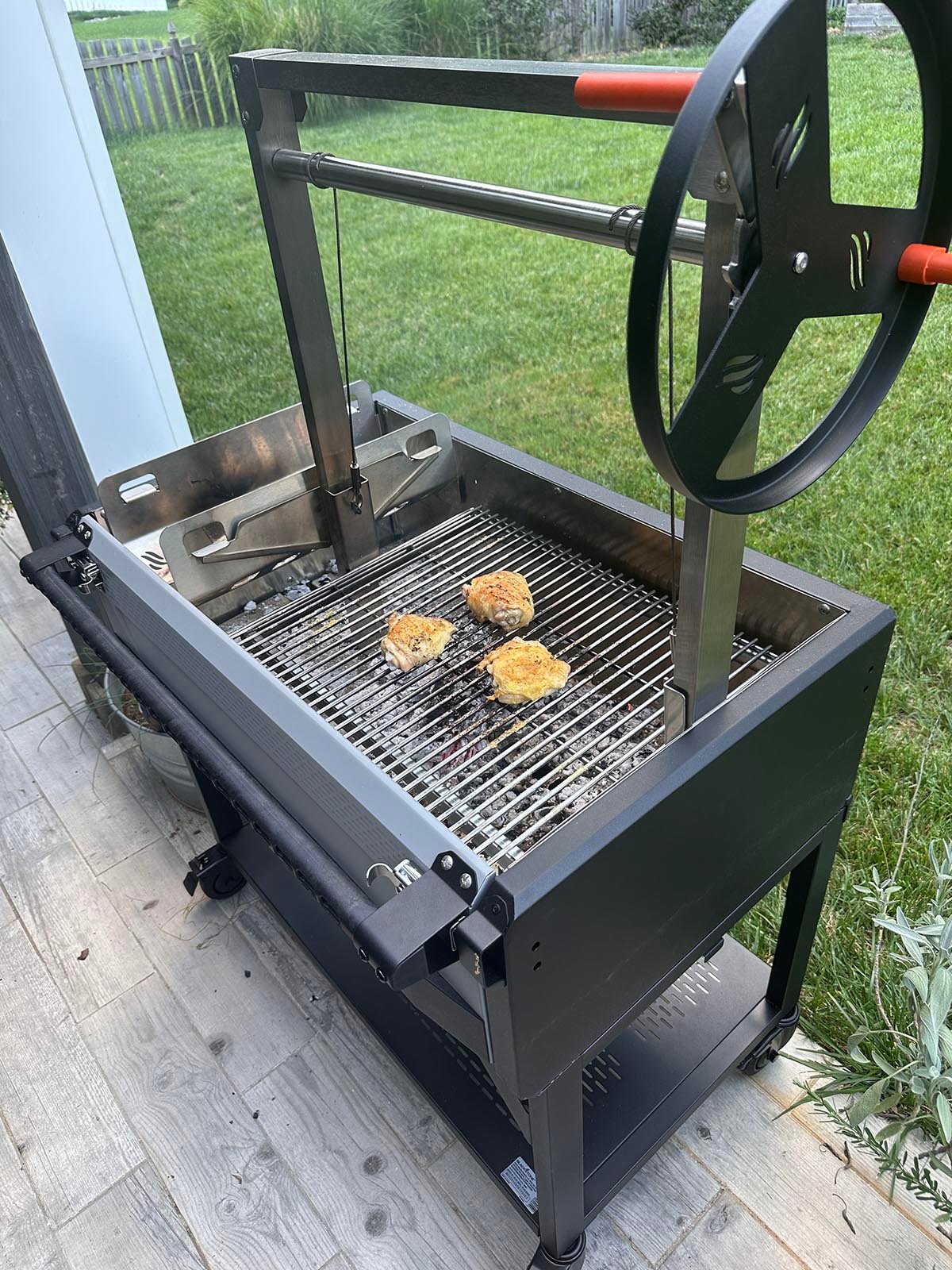 Blackstone Bronco Open Flame Grill