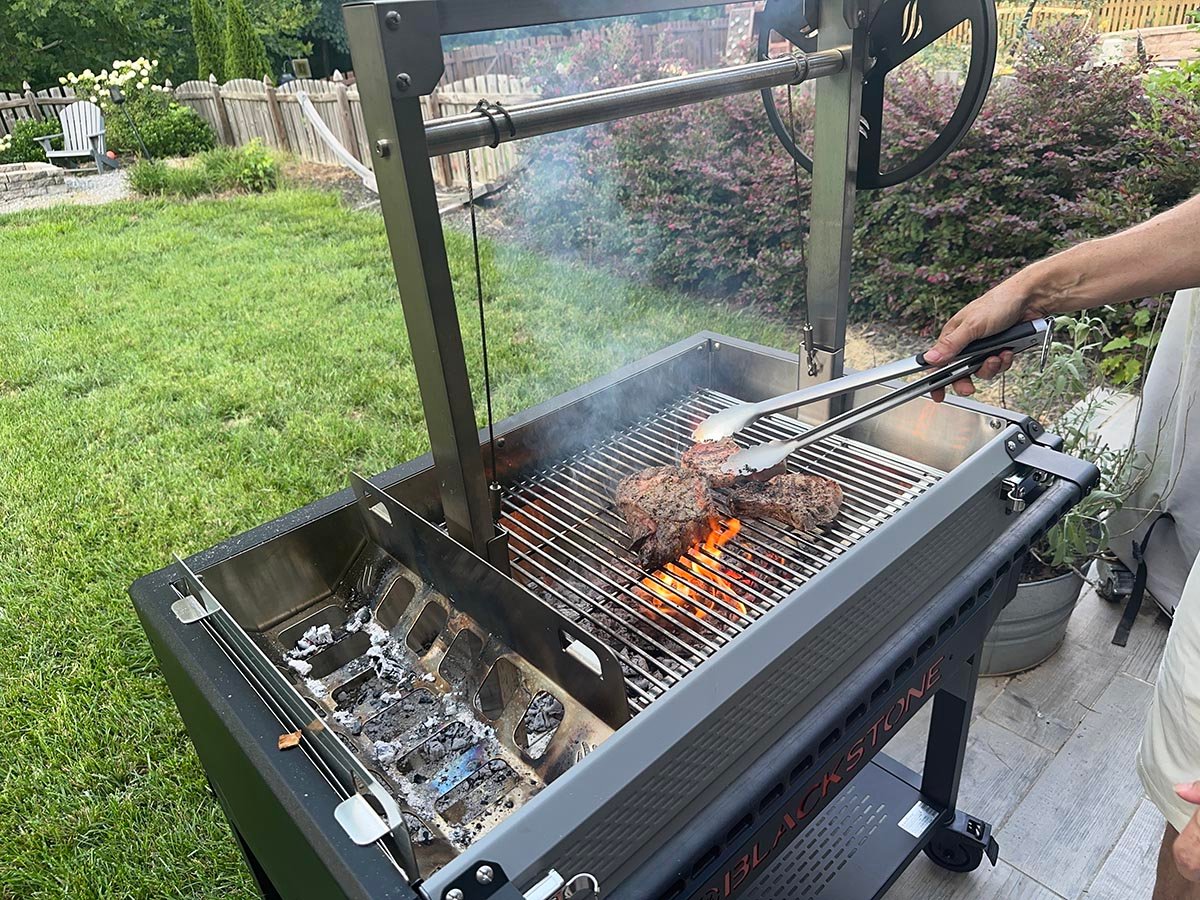 Blackstone Bronco Open Flame Grill
