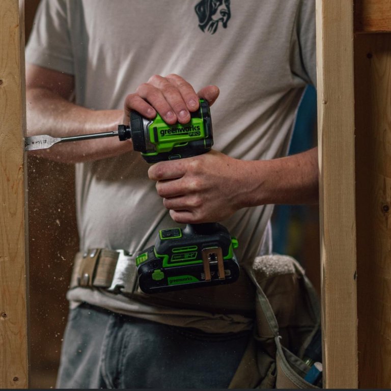 Greenworks PowerAll 24V system Greenworks PowerAll Pro 24V 2,200 in-lb Impact Driver Kit