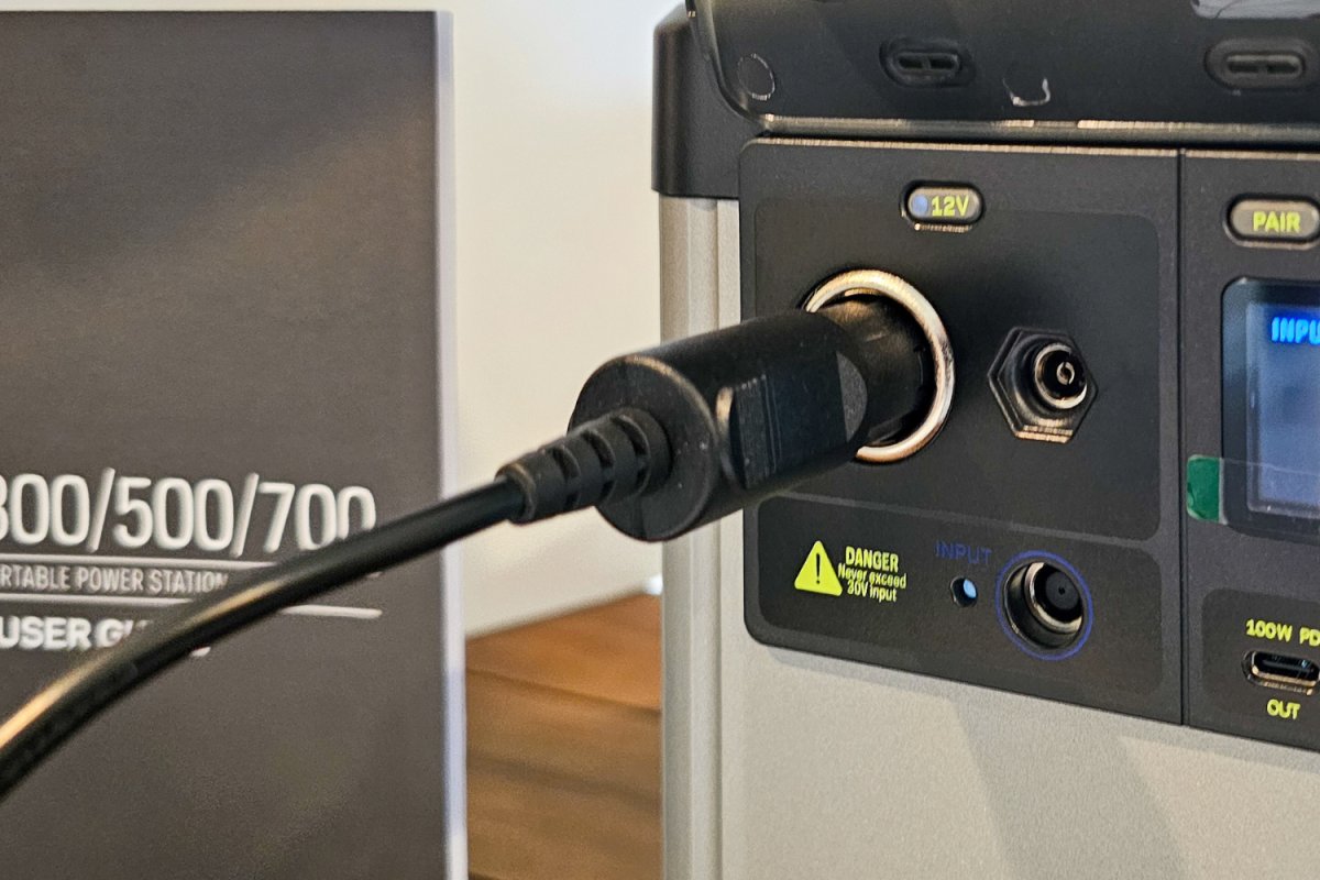 Handy 12V port on the Yeti Goal Zero 700