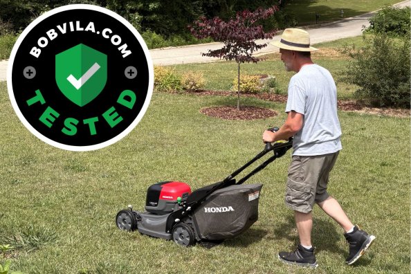 Honda HRX BE_mowing