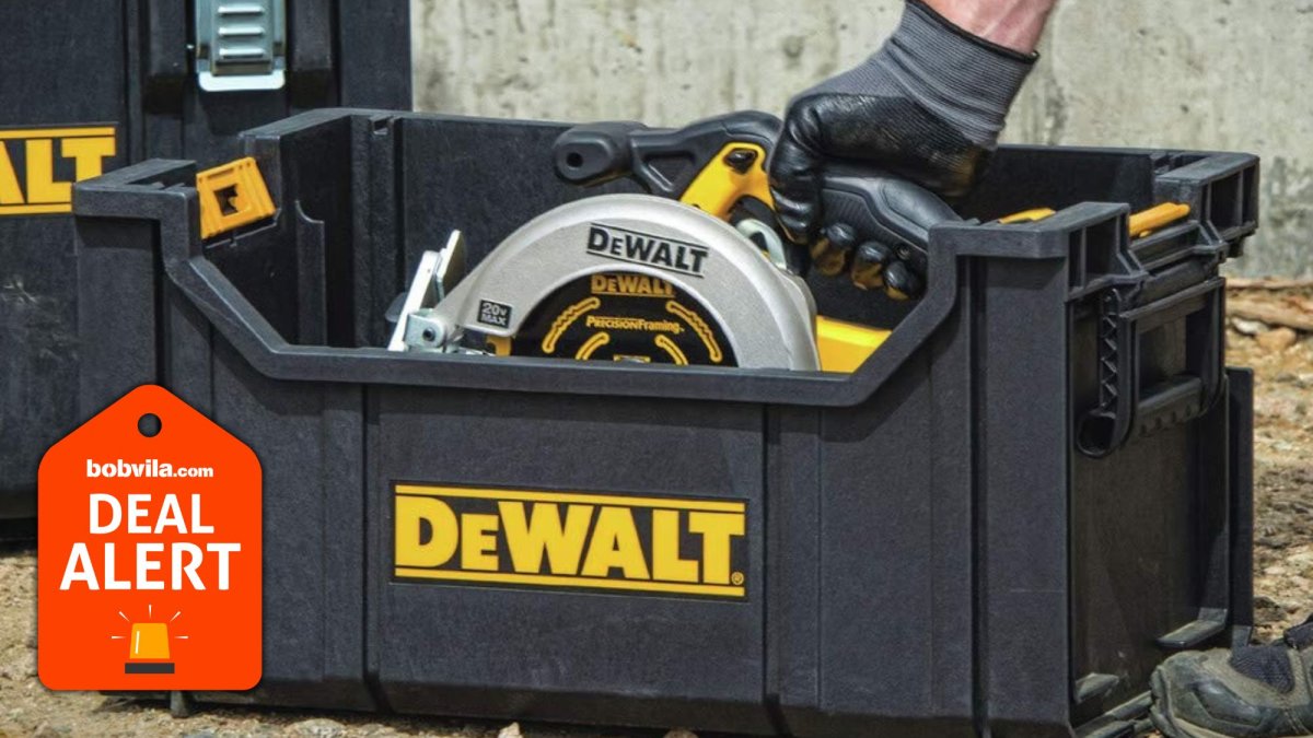 Amazon Is Clearing Out Tool Storage—Save Up to 48% Off DeWalt, Craftsman, and More