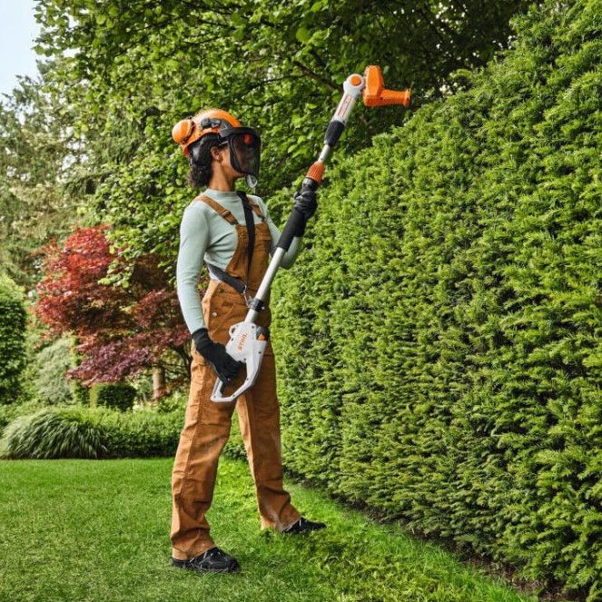 Best Outdoor Equipment Stihl HLA 40 Extended-Reach Hedge Trimmer
