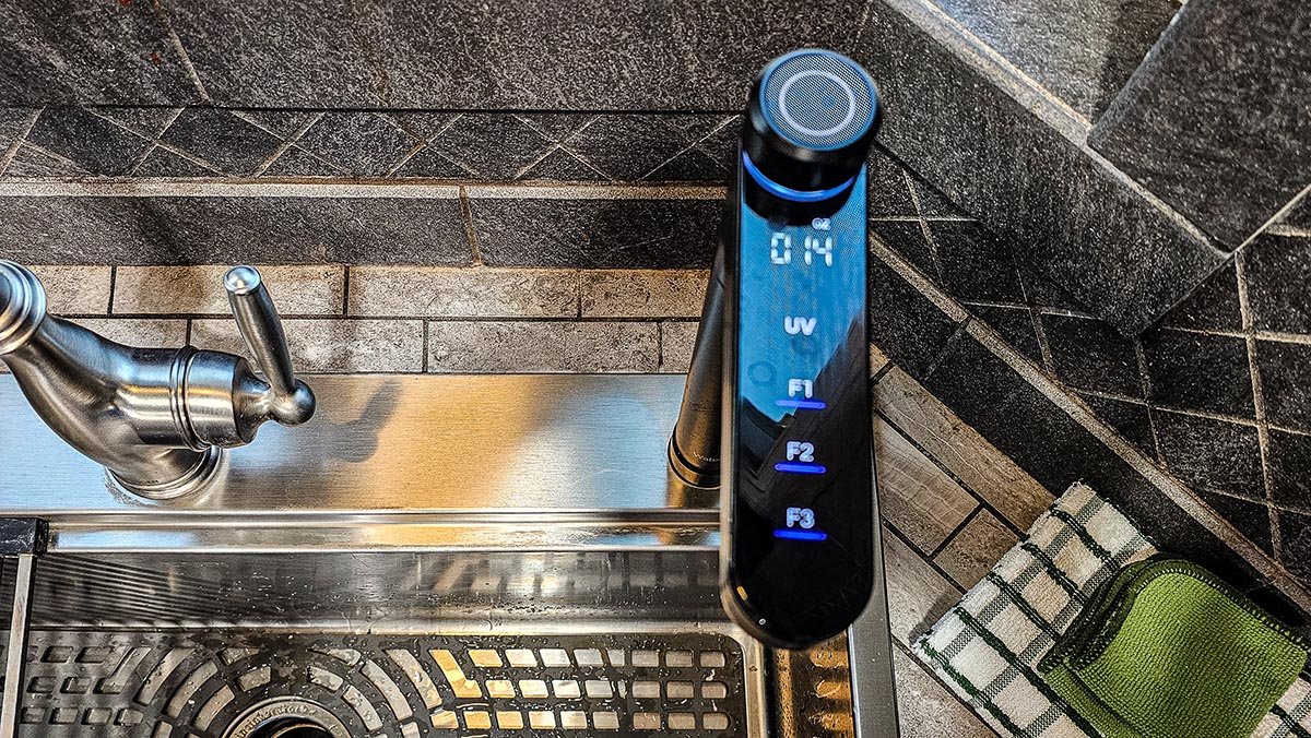 Birds eye view on top of digital faucet