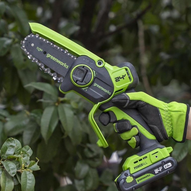 Early Amazon PBDD Chainsaw Deals Greenworks 24V 4-Inch Mini Chainsaw