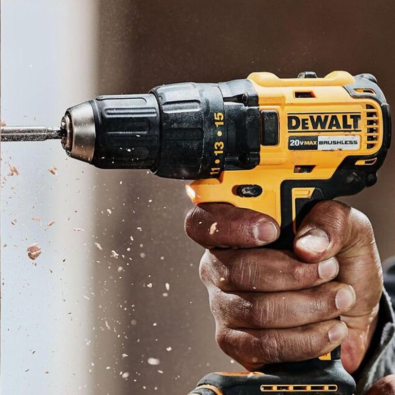 Early Labor Day Cordless Drill Deals on Amazon DeWalt 20V MAX Drill Driver Kit
