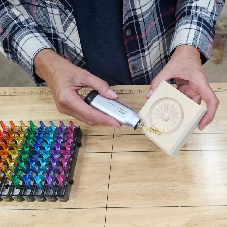 The HOZO Design NeoSander Premium Combo in use during testing