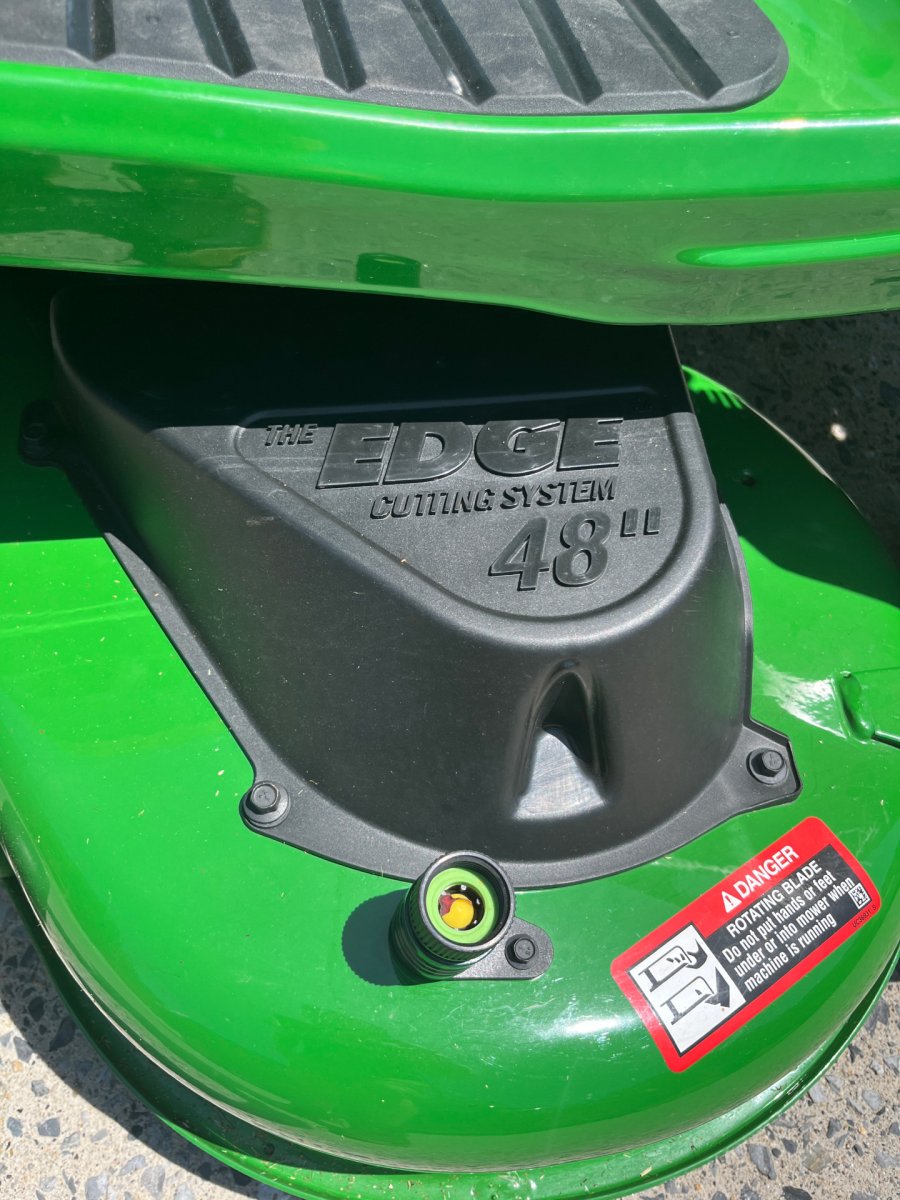 John Deere S160_deck