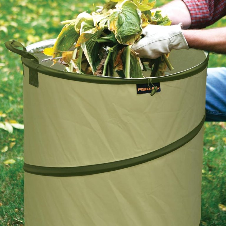 Amazon Deals on Hand Tools for Fall Cleanup Fiskars 30-Gallon Kangaroo Garden Bag