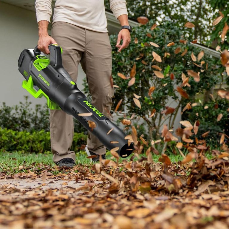 Amazon Outdoor Tool Deals Greenworks 80V 700 CFM Leaf Blower Kit