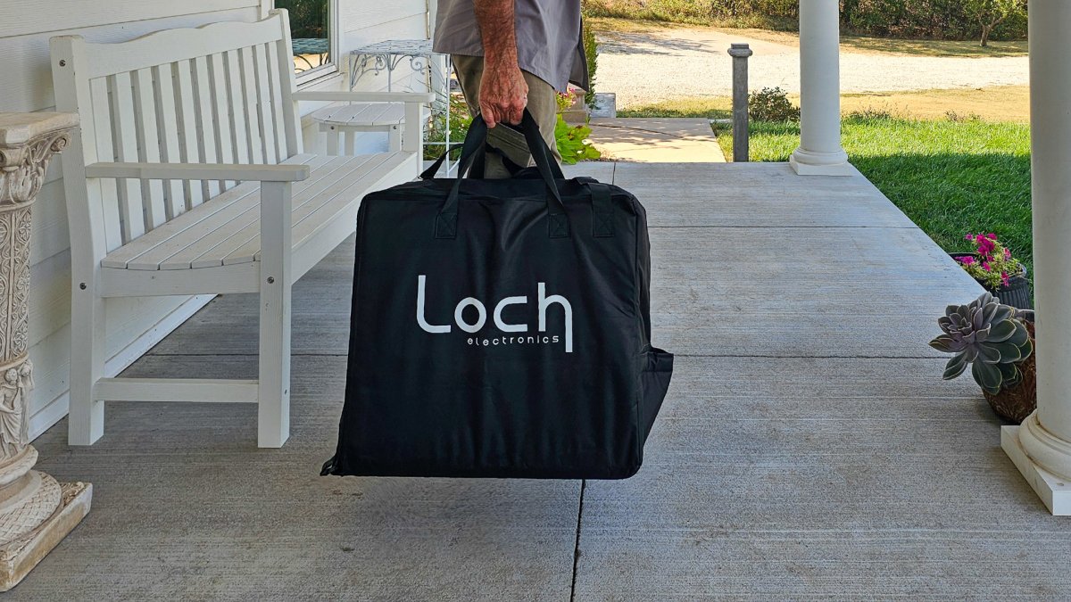 Carry the Loch Capsule Dishwasher in its bag