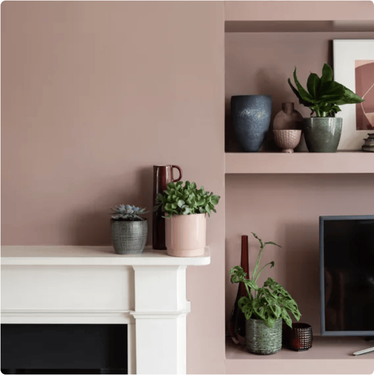 Wall painted No. 295 Sulking Room Pink by Farow & Ball